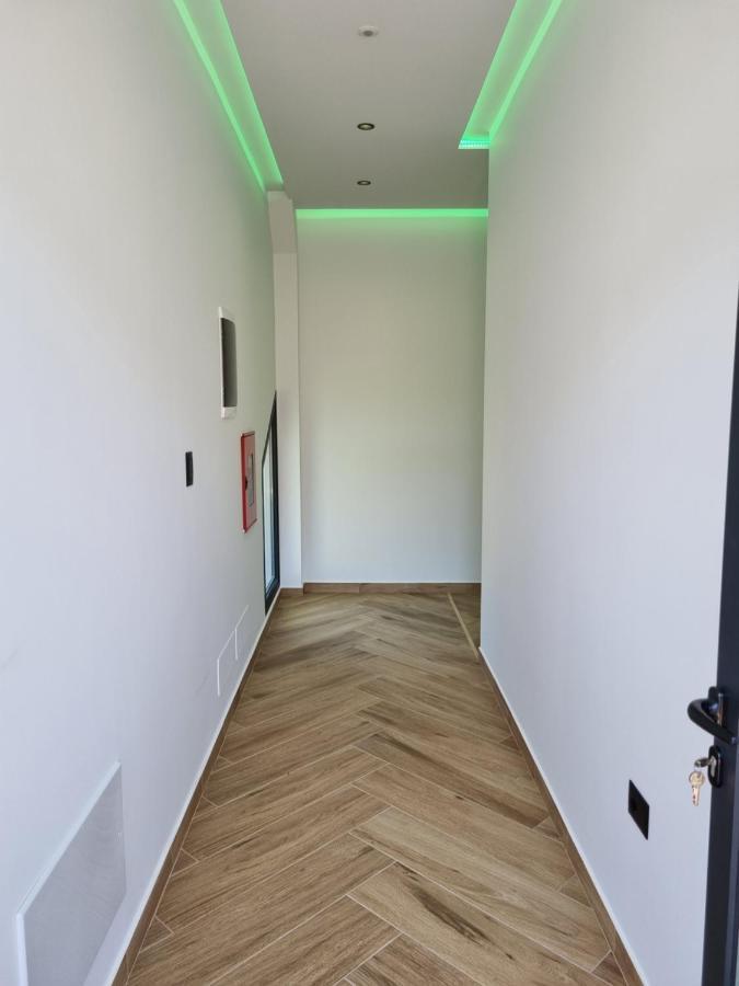 Përmet White Villa מראה חיצוני תמונה
