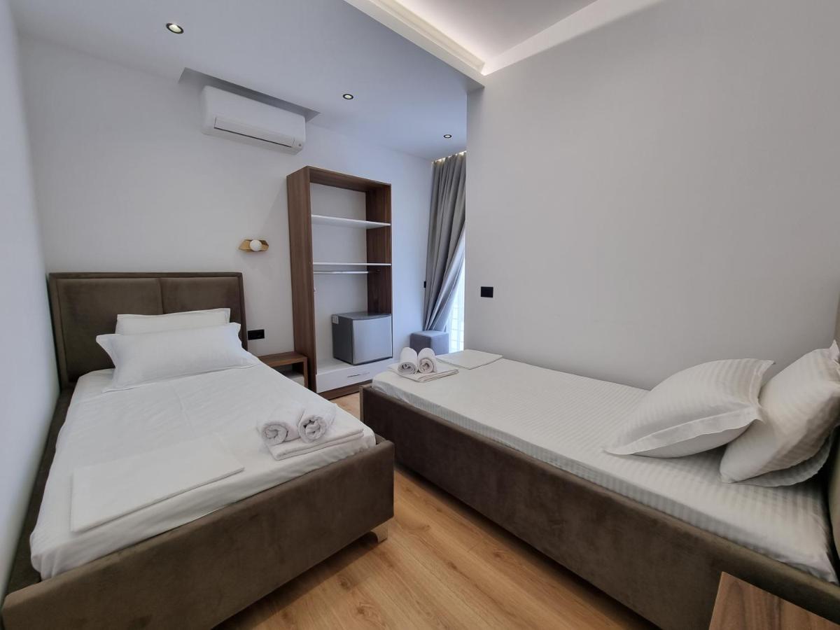 Përmet White Villa מראה חיצוני תמונה