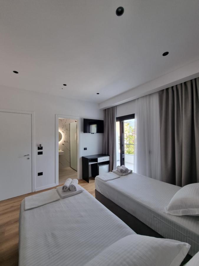 Përmet White Villa מראה חיצוני תמונה