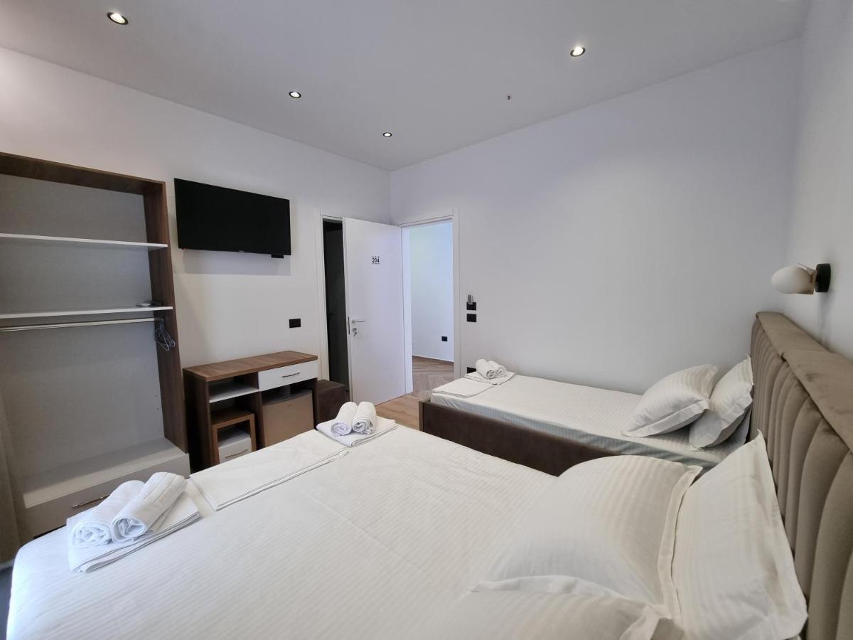Përmet White Villa מראה חיצוני תמונה